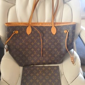 Louis Vuitton Neverful MM w/pouch